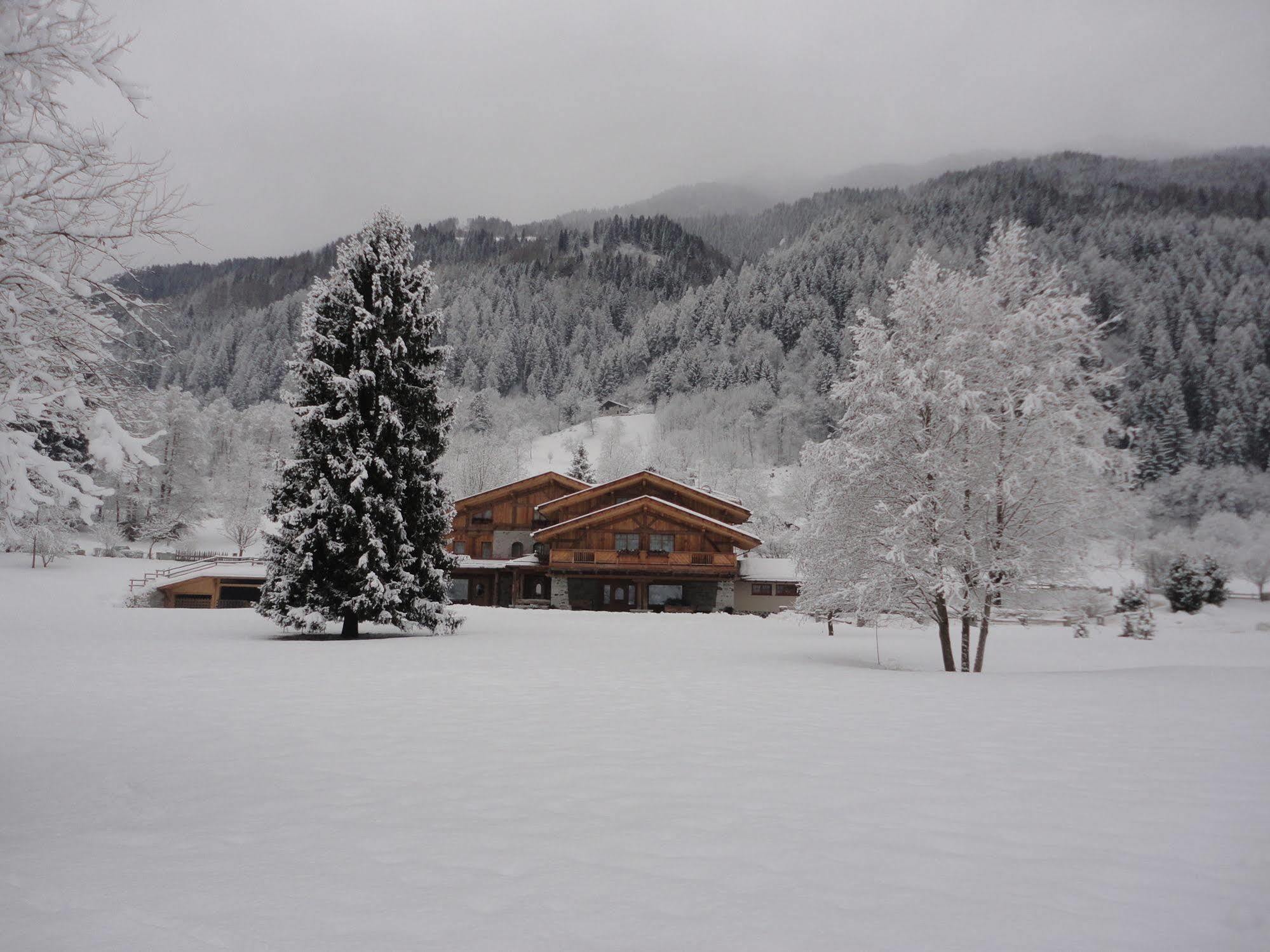 Hotel Maso Del Brenta Caderzone Exterior photo