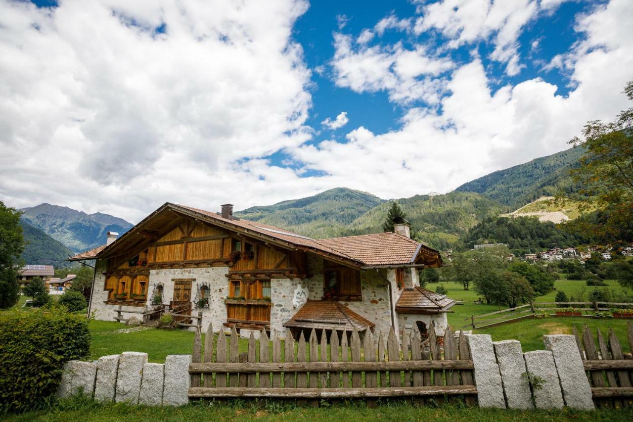 Hotel Maso Del Brenta Caderzone Exterior photo